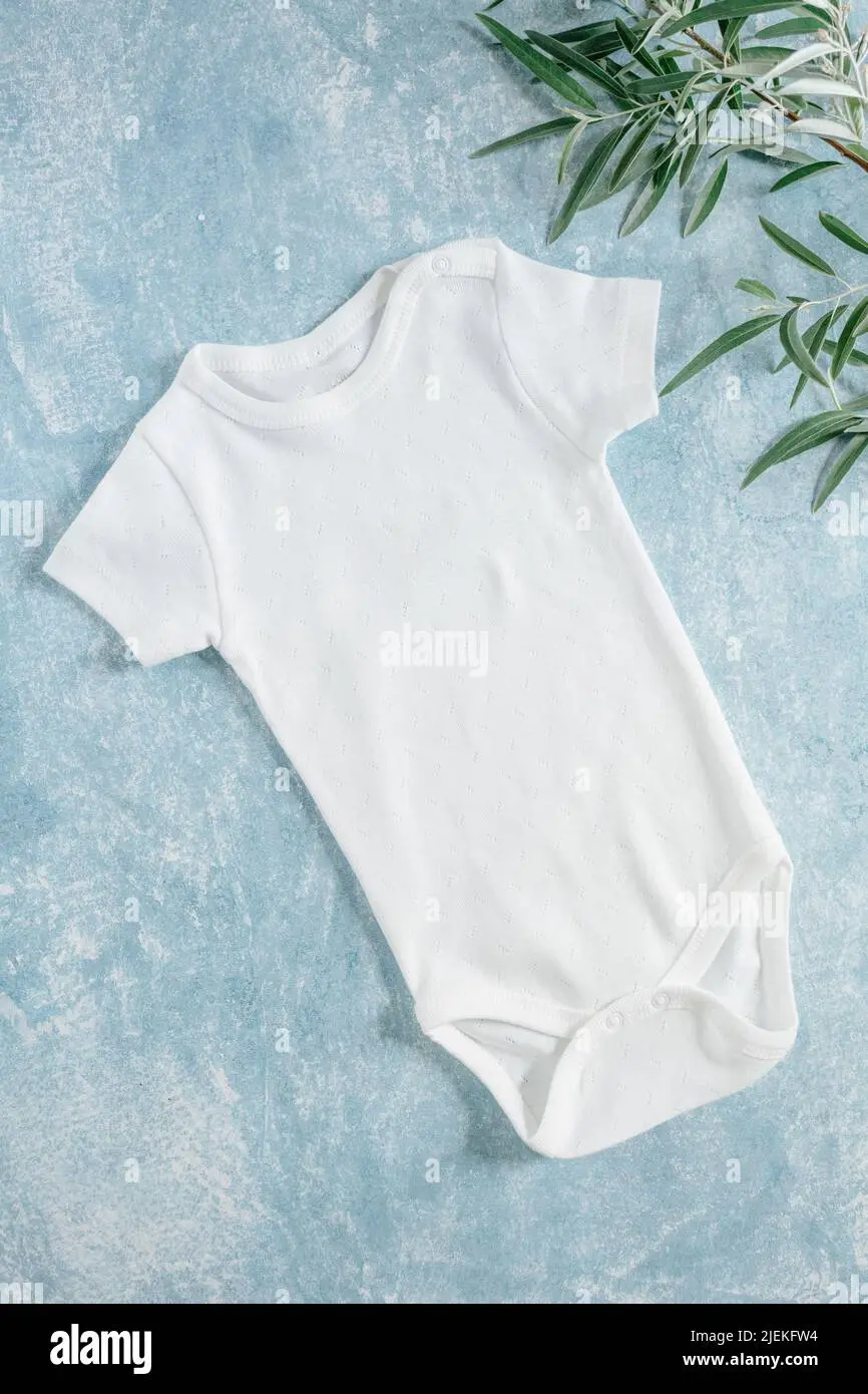 ropa blanca bebe - Cómo blanquear la ropa blanca de bebé
