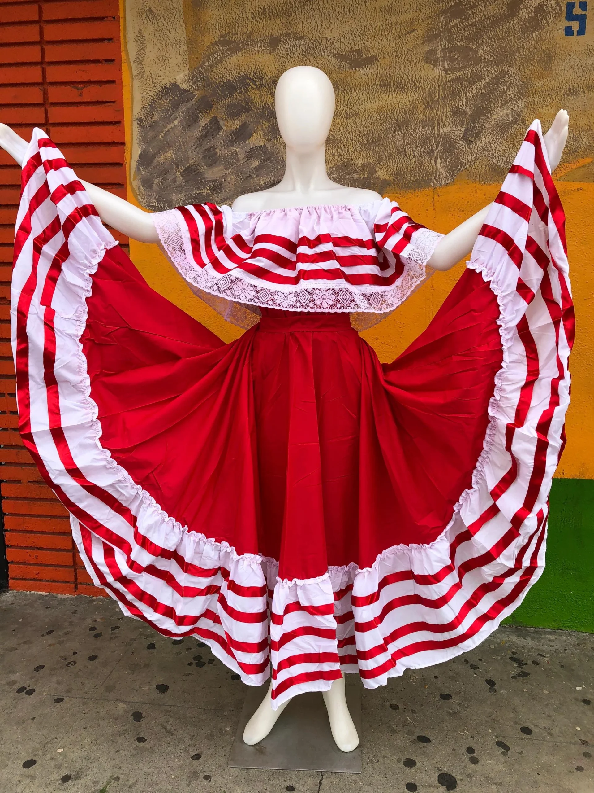 vestidos peruanos - Cómo es la vestimenta de Loreto