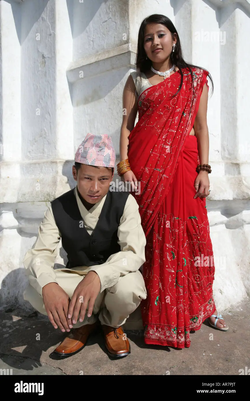 vestimenta tradicional de nepal - Cómo es la vestimenta de Nepal