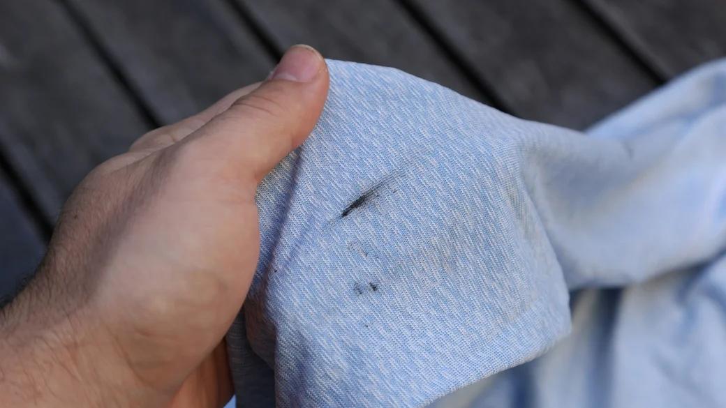 como sacar manchas de aceite en ropa de nylon - Cómo quitar manchas de tela sintética