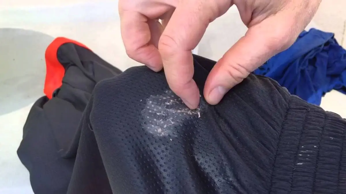 Cómo quitar silicona de la ropa de forma efectiva