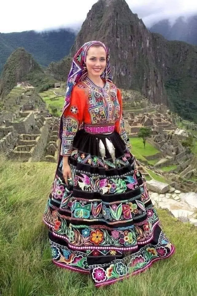 vestimenta de machu picchu - Cómo se caracteriza Machu Picchu