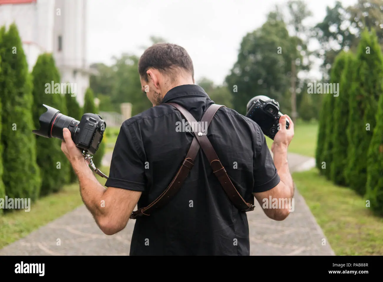 vestimenta de un fotografo - Cómo se debe vestir un fotógrafo de bodas