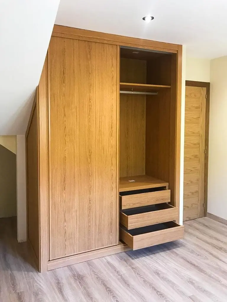 muebles de madera para ropa - Cuál es la mejor madera para hacer un closet