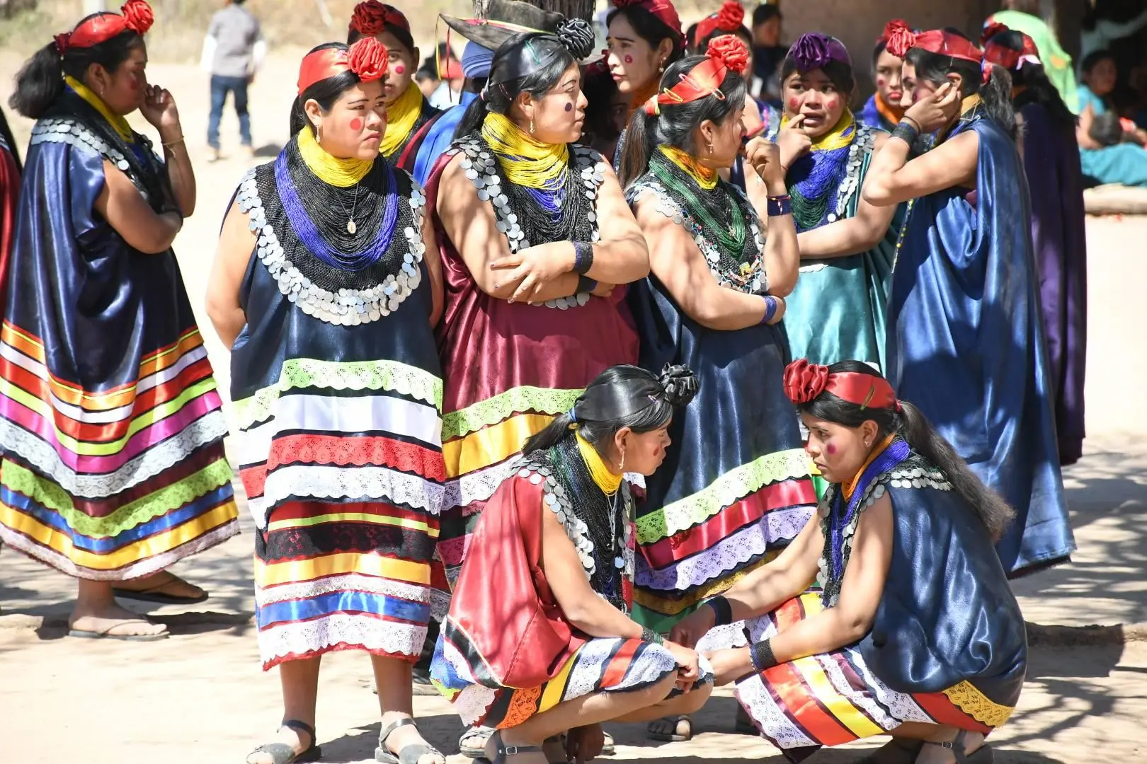 vestimenta de la mujer guarani - Cuáles son las características de los guaraníes
