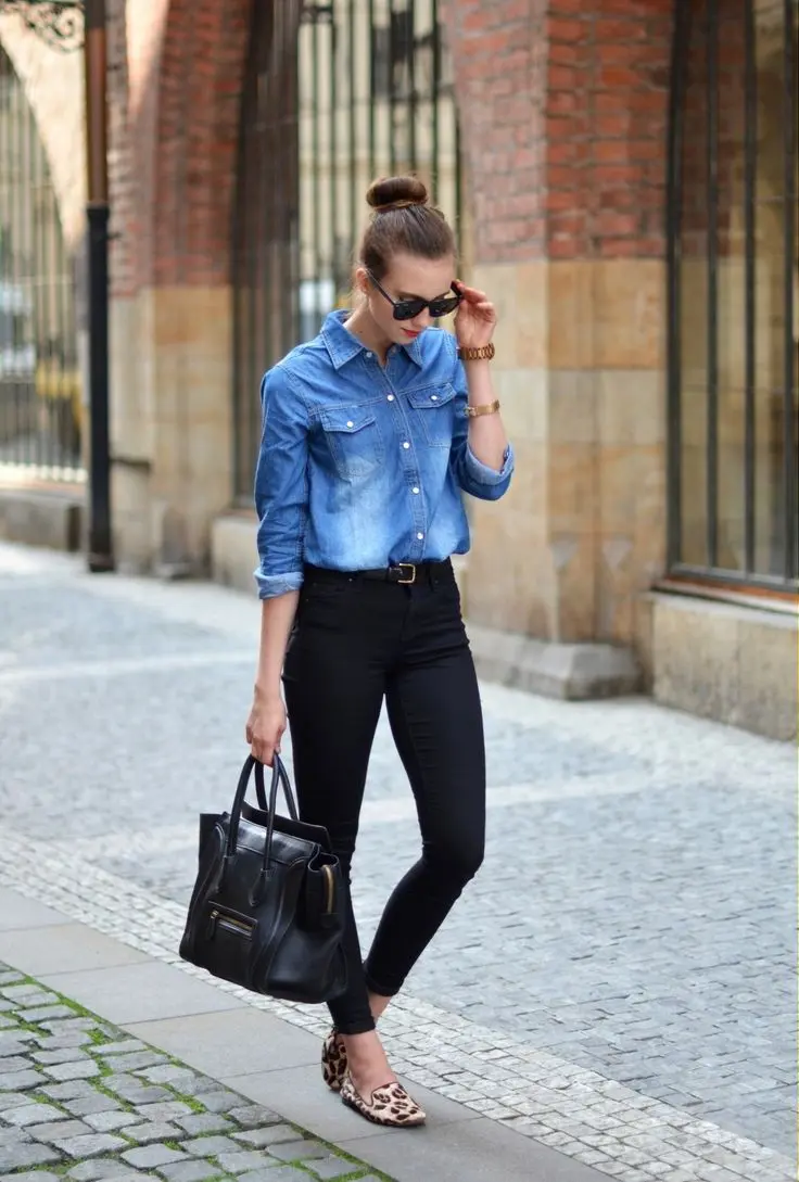 blusas con pantalon negro - Qué color de camisa combina con un pantalón beige