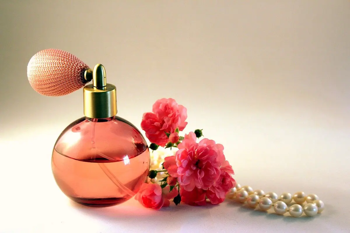 perfumes con almizcle - Qué hace el almizcle en los perfumes
