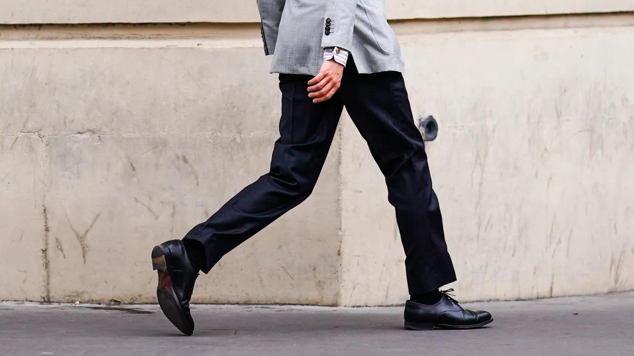 zapatos para usar con jeans y camisa hombre - Qué pantalon combina con zapatos negros
