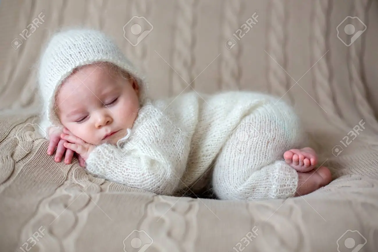 ropa blanca bebe - Qué significa vestir de blanco a un recién nacido